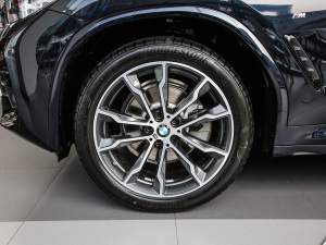 2021xDrive30i I M\b ^