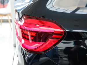 2021xDrive30i I M\b ^