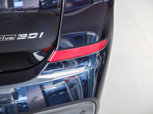 2021xDrive30i I M\b ^