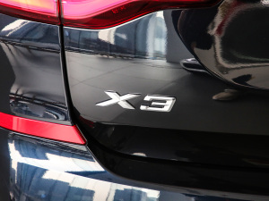 2021xDrive30i I M\b ^