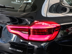 2021xDrive30i I(lng) M\(yn)(dng)b (x)(ji)^