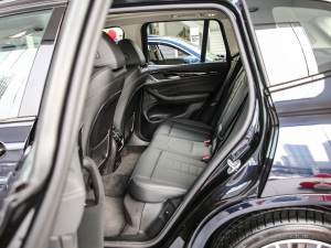 2021xDrive30i I M\b ſg