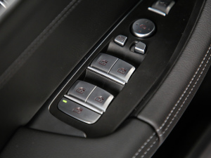 2021xDrive30i I M\b {܇ƅ^	