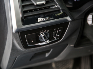 2021xDrive30i I M\b п؅^