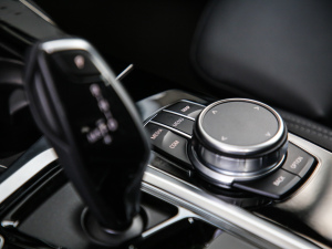 2021xDrive30i I M\b п؅^