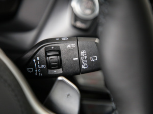 2021xDrive30i I M\b п؅^