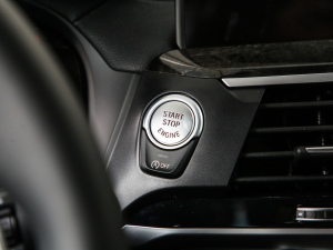 2021xDrive30i I M\b п؅^