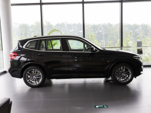 2021Ŀ xDrive25i M\b (c)