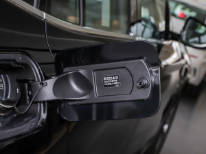 2021Ŀ xDrive25i M\(yn)(dng)b (x)(ji)^