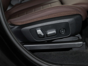 2021Ŀ xDrive25i M\b g