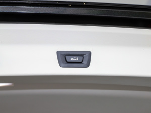 2021Ŀ xDrive25i M\b g