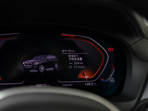 2021Ŀ xDrive25i M\b п؅^