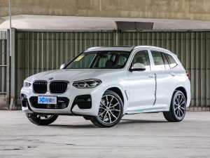2021Ŀ xDrive30iI M\b ǰ45