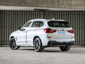 2021Ŀ xDrive30iI M\b 45