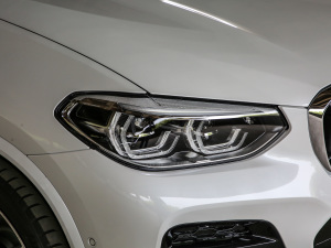 2021Ŀ xDrive30iI M\b ^