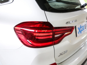 2021Ŀ xDrive30iI M\b ^