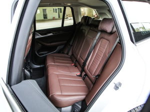 2021Ŀ xDrive30iI(lng) M\b ܇T