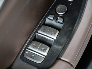 2021Ŀ xDrive30iI(lng) M\(yn)(dng)b {܇ƅ^(q)	