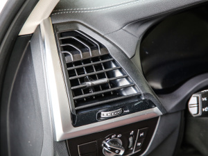 2021Ŀ xDrive30iI M\b п؅^