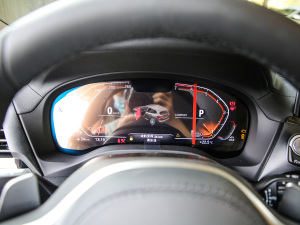 2021Ŀ xDrive30iI M\b п؅^