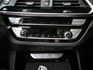 2021Ŀ xDrive30iI(lng) M\(yn)(dng)b {(dio){(dio)(ji)