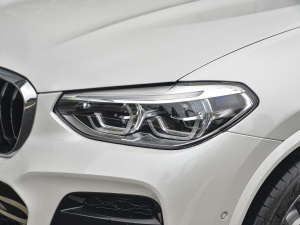 2021Ŀ xDrive28i M\b ^