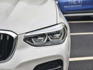 2021Ŀ xDrive28i M\b 