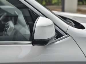 2021Ŀ xDrive28i M\b ^