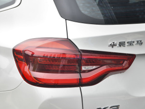 2021Ŀ xDrive28i M\b ^