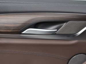 2021Ŀ xDrive28i M\b g