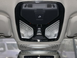 2021Ŀ xDrive28i M\b g