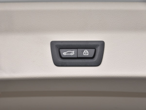 2021Ŀ xDrive28i M\b g