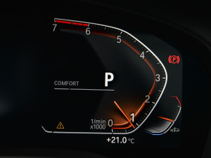 2021Ŀ xDrive28i M\b п؅^