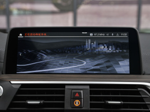 2021Ŀ xDrive28i M\b п؅^