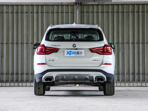 2021Ŀ xDrive25i Ab w^