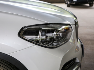 2021Ŀ xDrive25i Ab ^