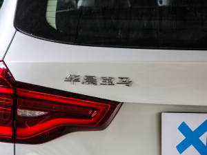 2021Ŀ xDrive25i Ab ^