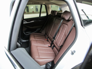 2021Ŀ xDrive25i Ab g