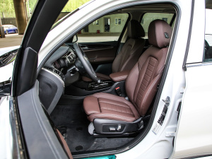 2021Ŀ xDrive25i Ab g