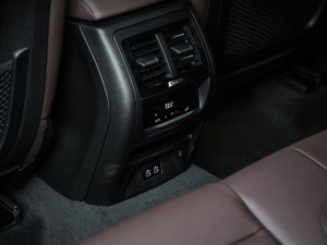 2021Ŀ xDrive25i Ab g