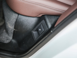 2021Ŀ xDrive25i Ab g