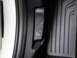 2021Ŀ xDrive25i Ab п؅^