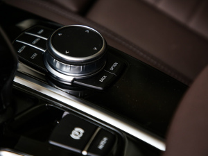 2021Ŀ xDrive25i Ab п؅^