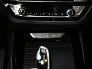 2021Ŀ xDrive25i Ab п؅^