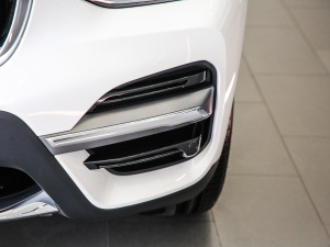 2021Ŀ xDrive28i Ab ^