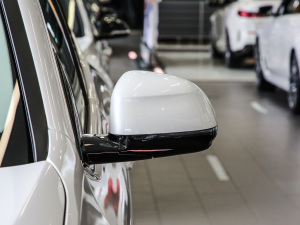 2021Ŀ xDrive28i Ab ҕR