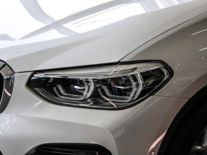 2021Ŀ xDrive28i Ab ^