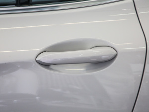 2021Ŀ xDrive28i Ab ^