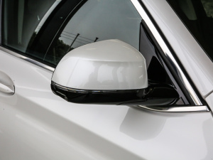 2021Ŀ xDrive28i Ab ^