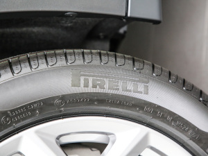 2021Ŀ xDrive28i Ab ݆̥Ʒ